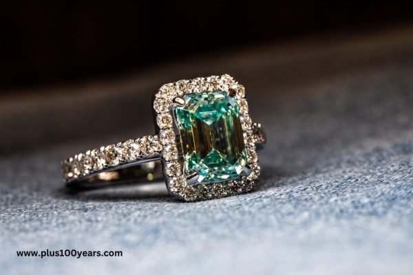 How to Wear a Diamond Ring with Other Jewellery